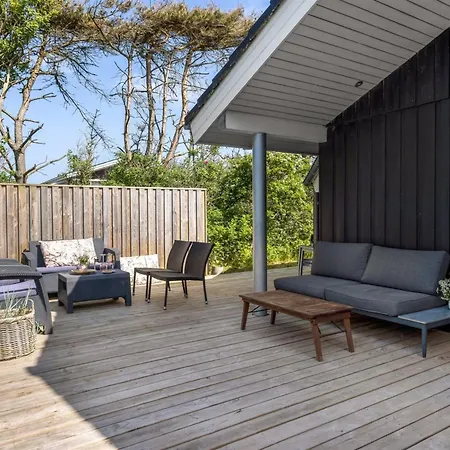 Everd - 300m From The Sea By Interhome *